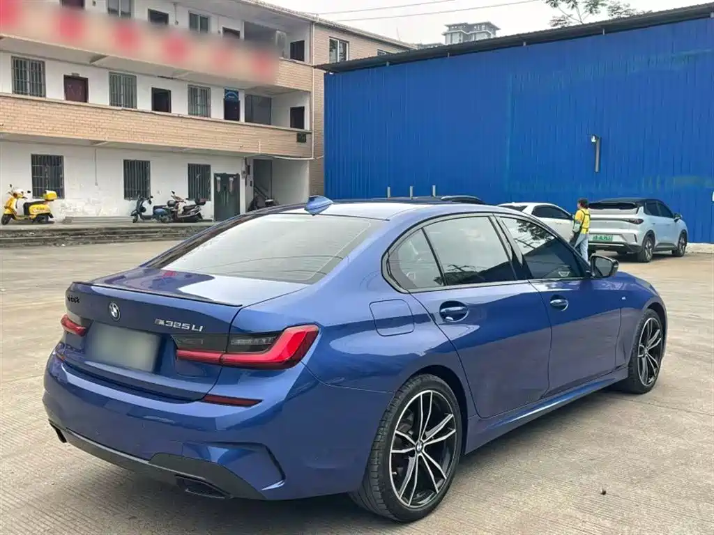 BMW 3 Series 2021 325Li M Sport Night Edition фото 7