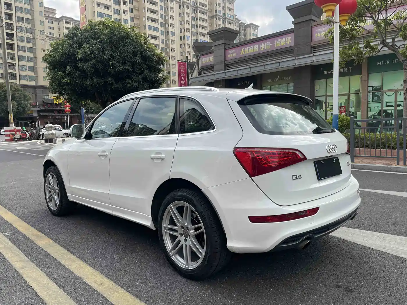 Audi Q5 (Import) 2010 3.2FSI Sport фото 6