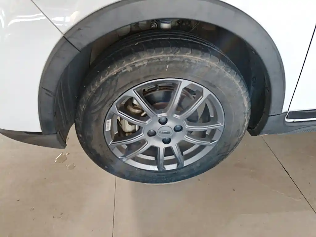 Geely Vision X3 2022 2021 PRO 1.5L CVT Premium