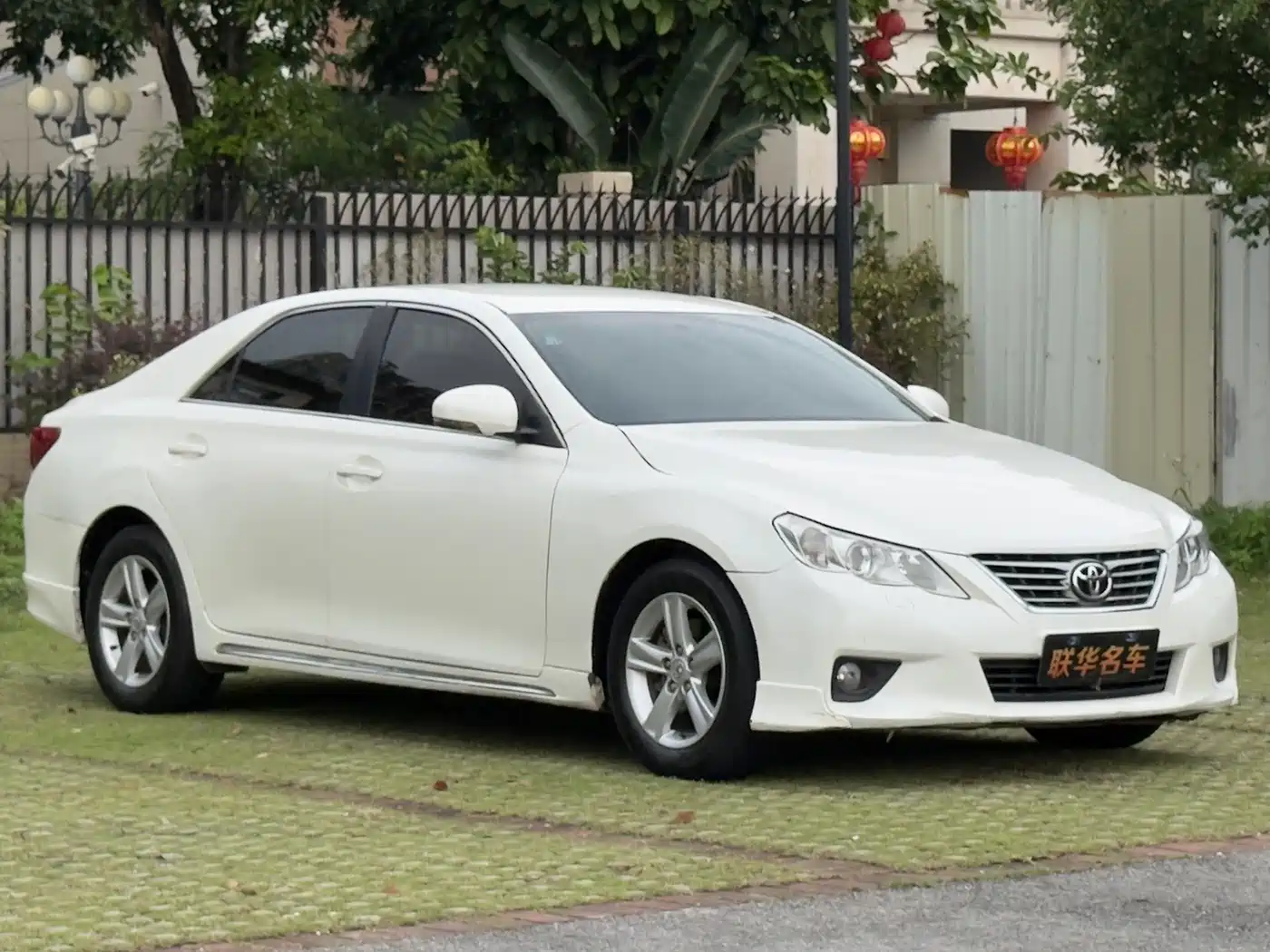 Toyota Reiz 2010 2.5S Elegance Elite Edition фото 4