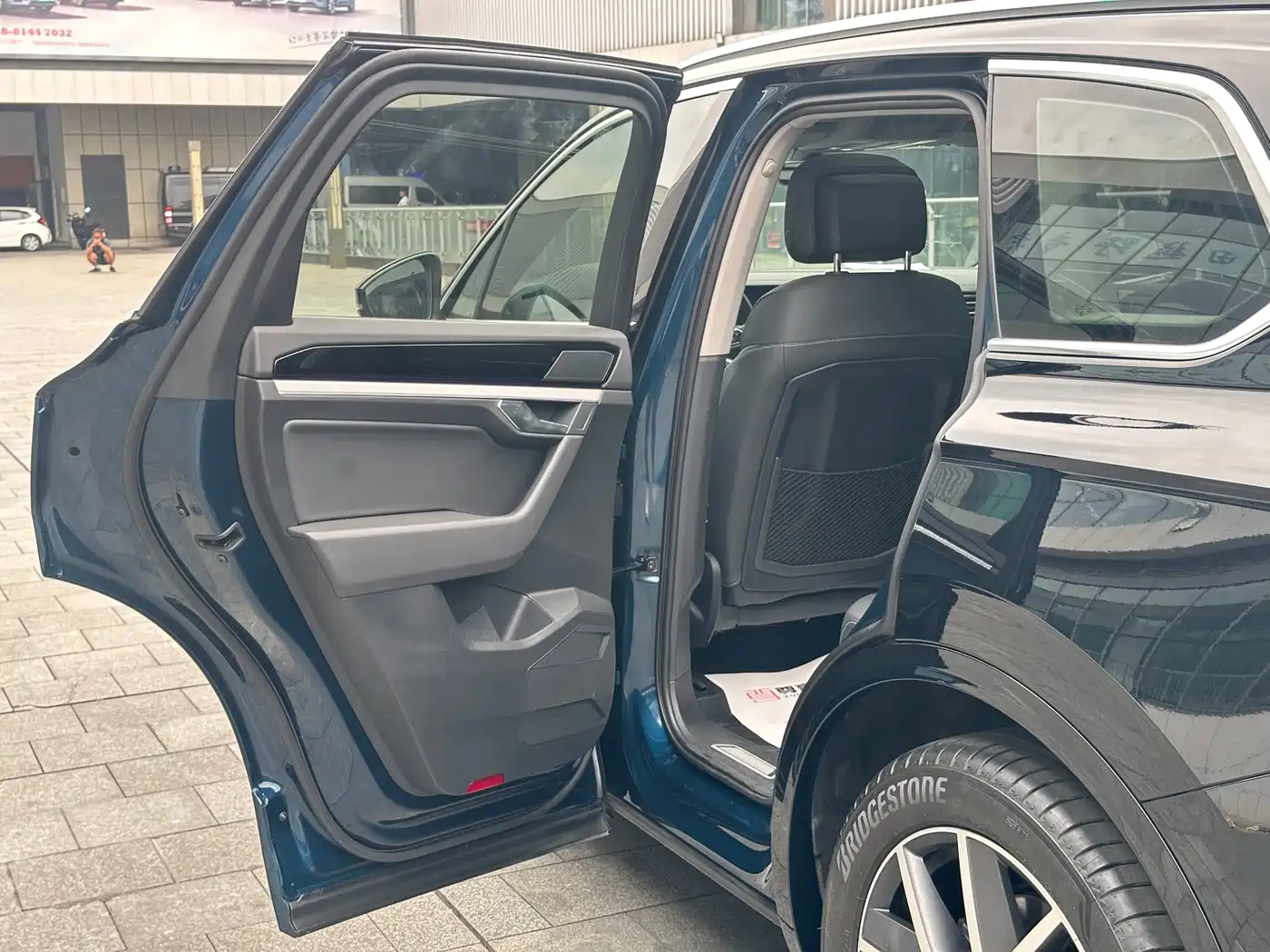 Volkswagen Touareg 2020 3.0TSI Enjoyment Edition China VI фото 8