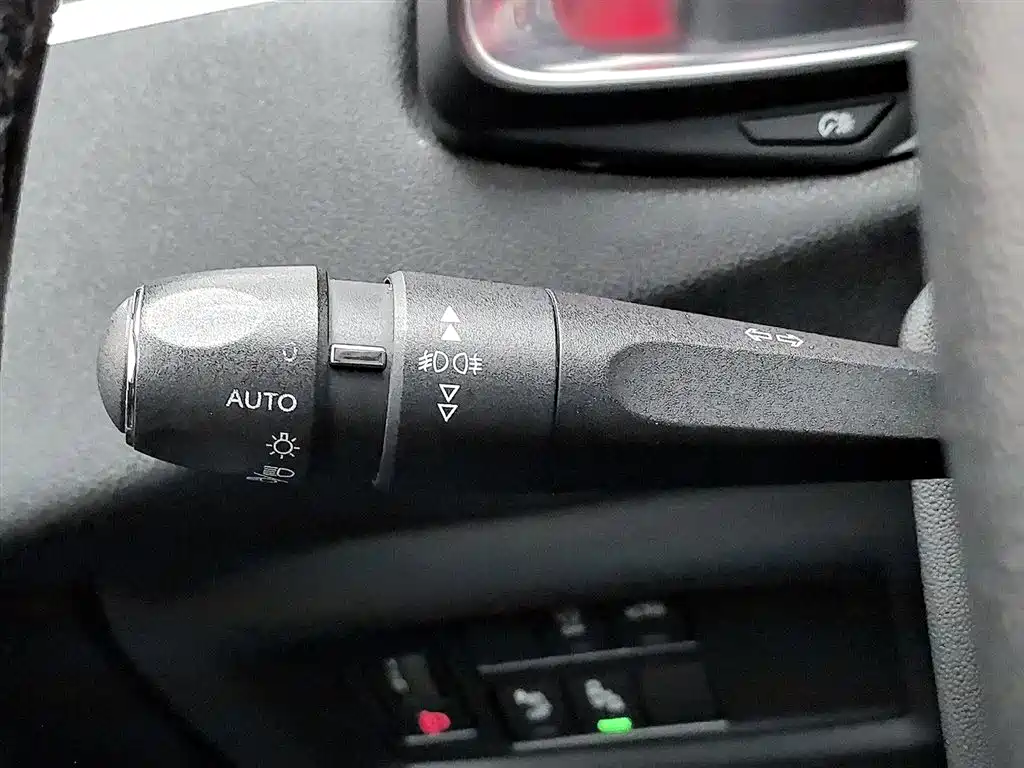 DS 6 2018 2017 1.6T THP160 Premium Edition