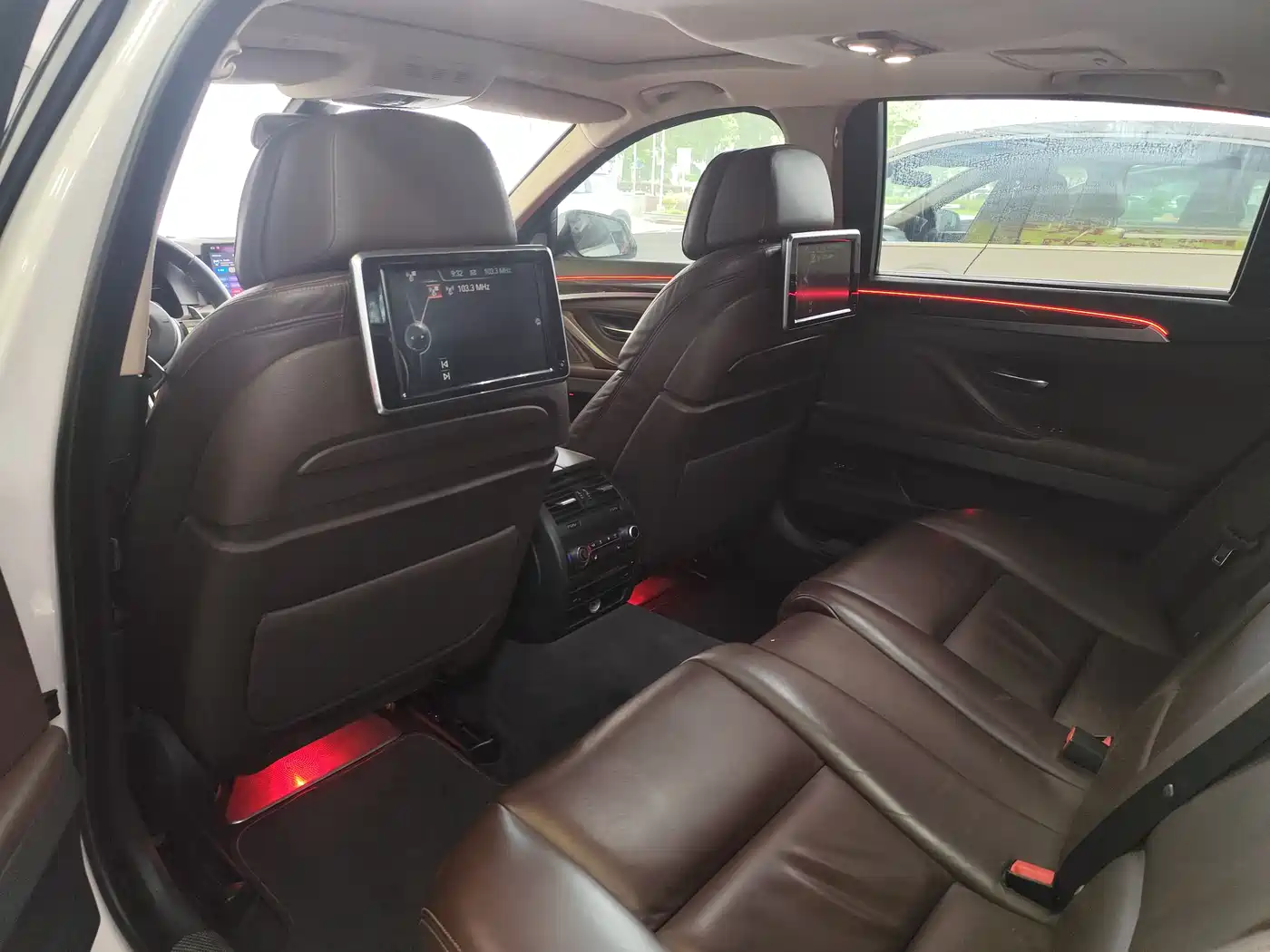 BMW 5 Series 2014 530Li Luxury Design Package фото 5