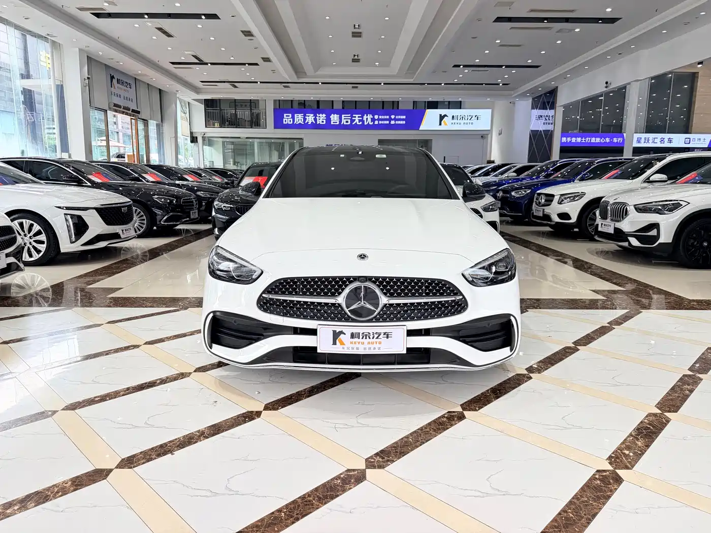 Mercedes-Benz C-Class 2023 Facelift C 260 L Sport Edition фото 3