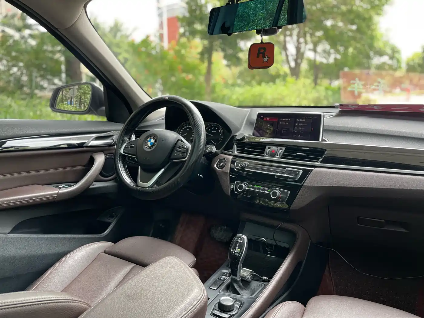 BMW X1 2020 sDrive20Li Fashion Model фото 16