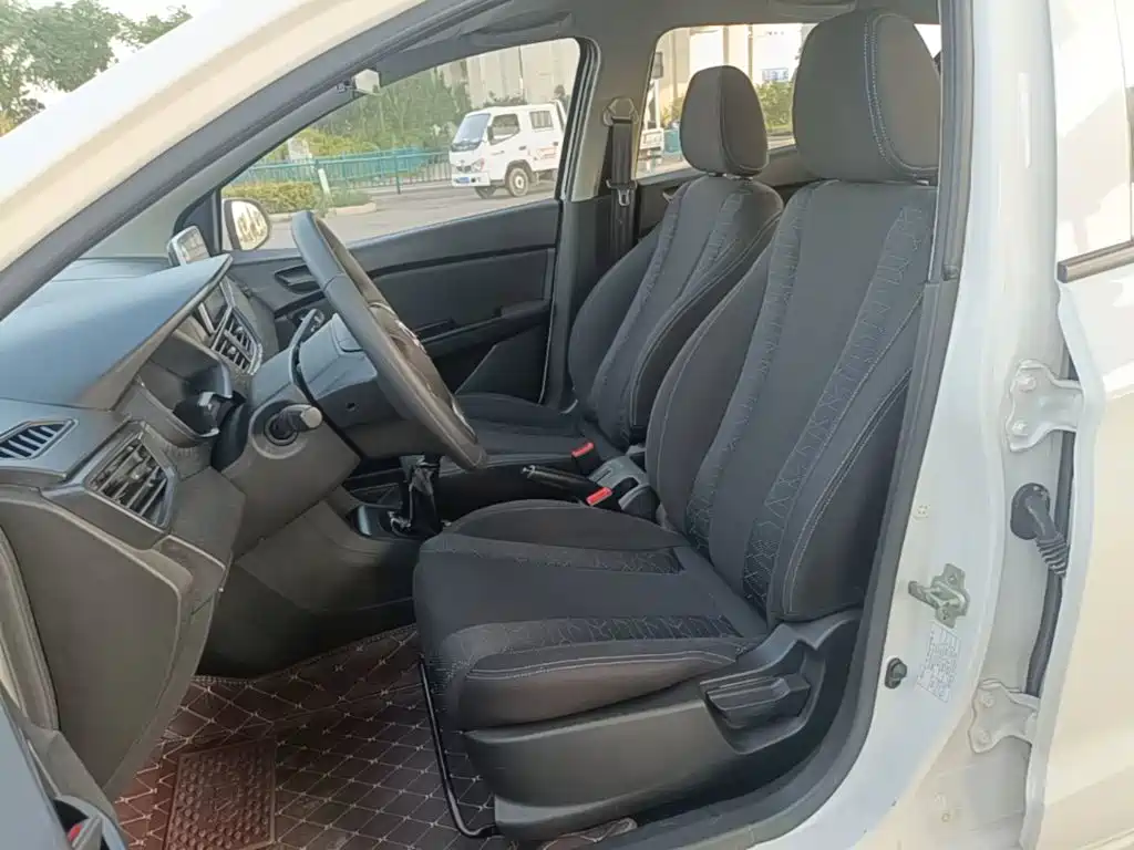 Baojun 310 2019 2016 1.2L Manual Comfort Model