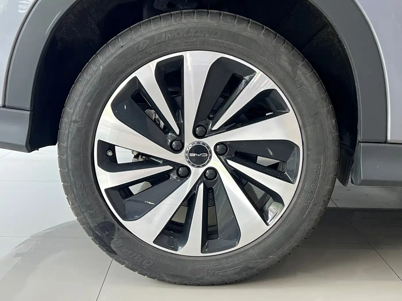 BYD Song PLUS PHEV 2024 2024 Glory Edition DM-i 71km Luxury