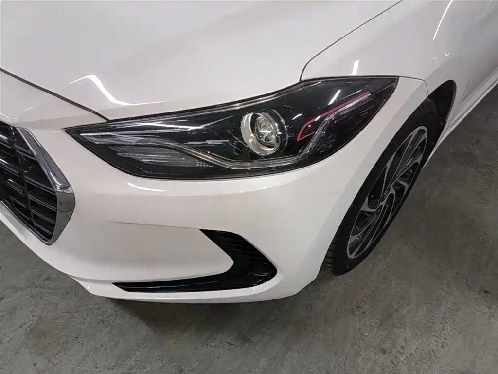 Hyundai Elantra 2020 1.5L CVT Smart Style·Elite фото 24