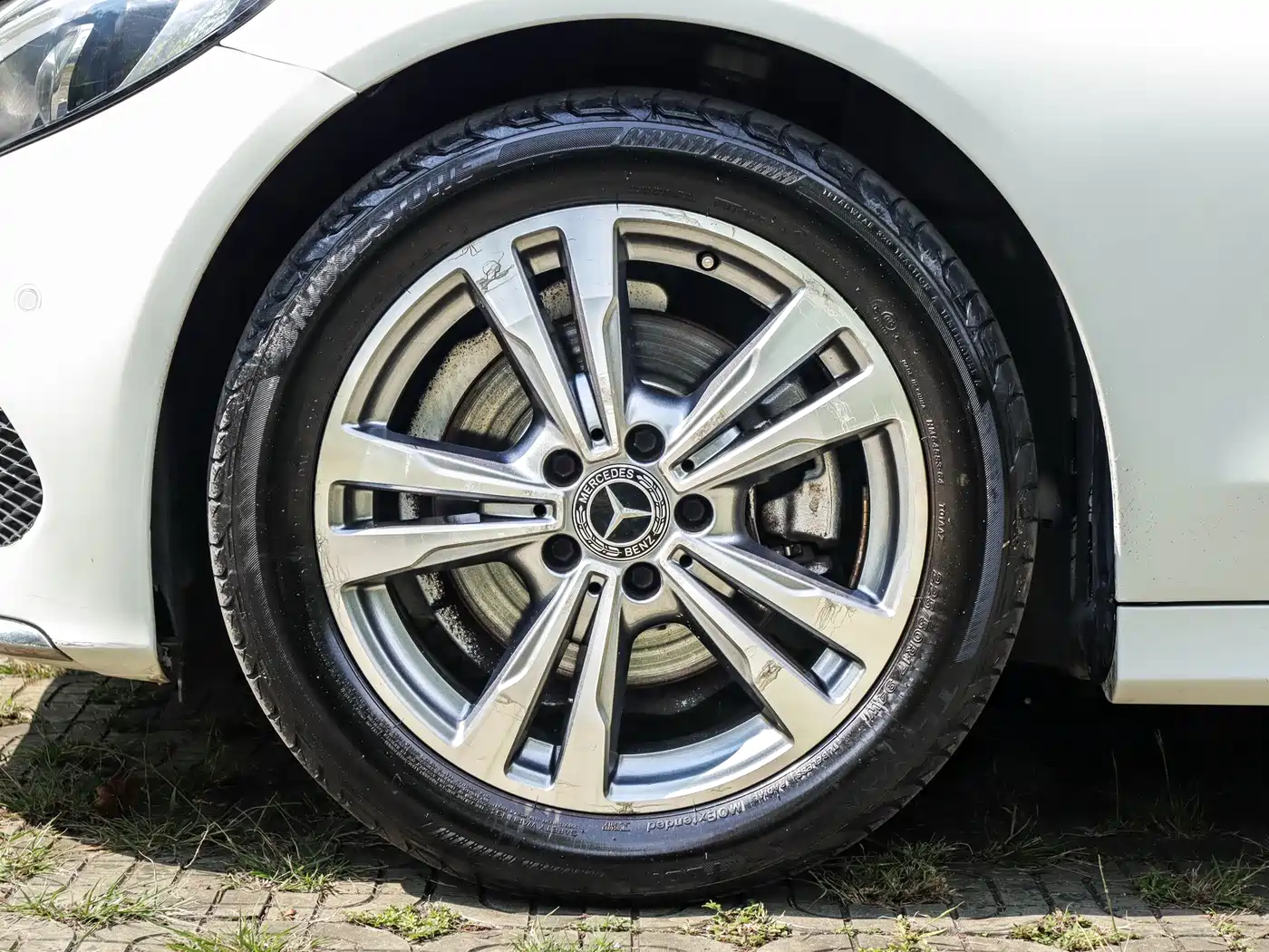 Mercedes-Benz C-Class 2017 C 200 L Sport фото 11