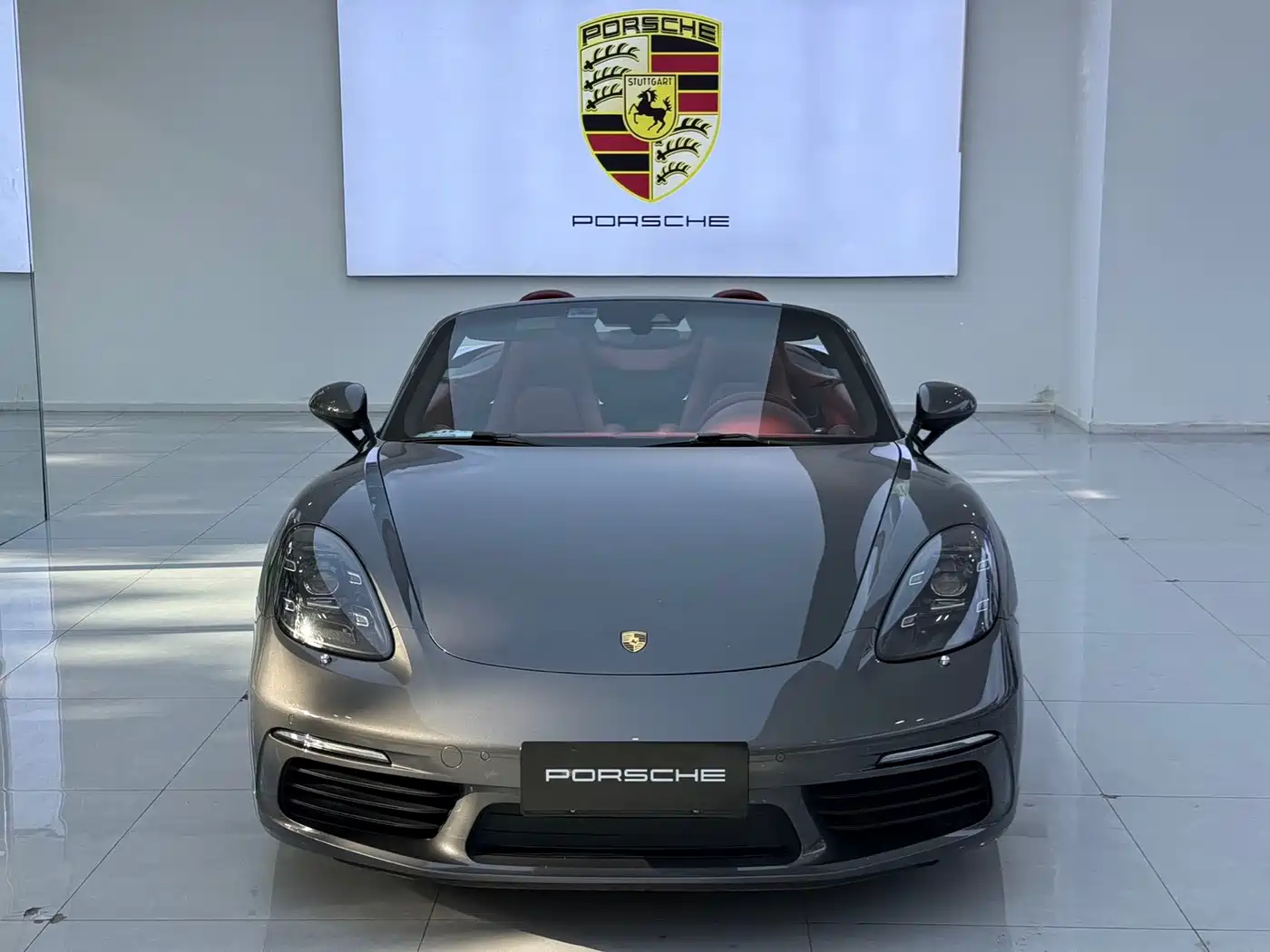 Porsche 718 2016 Boxster 2.0T фото 2