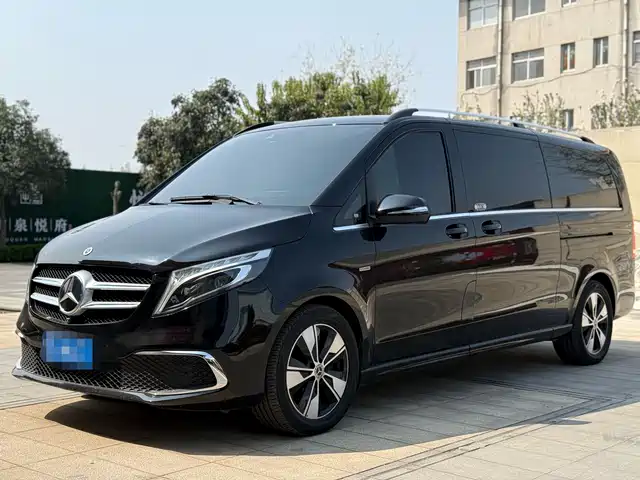 MERCEDES-BENZ V CLASS