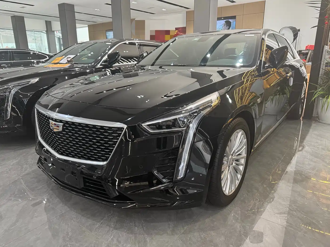 CADILLAC CT6