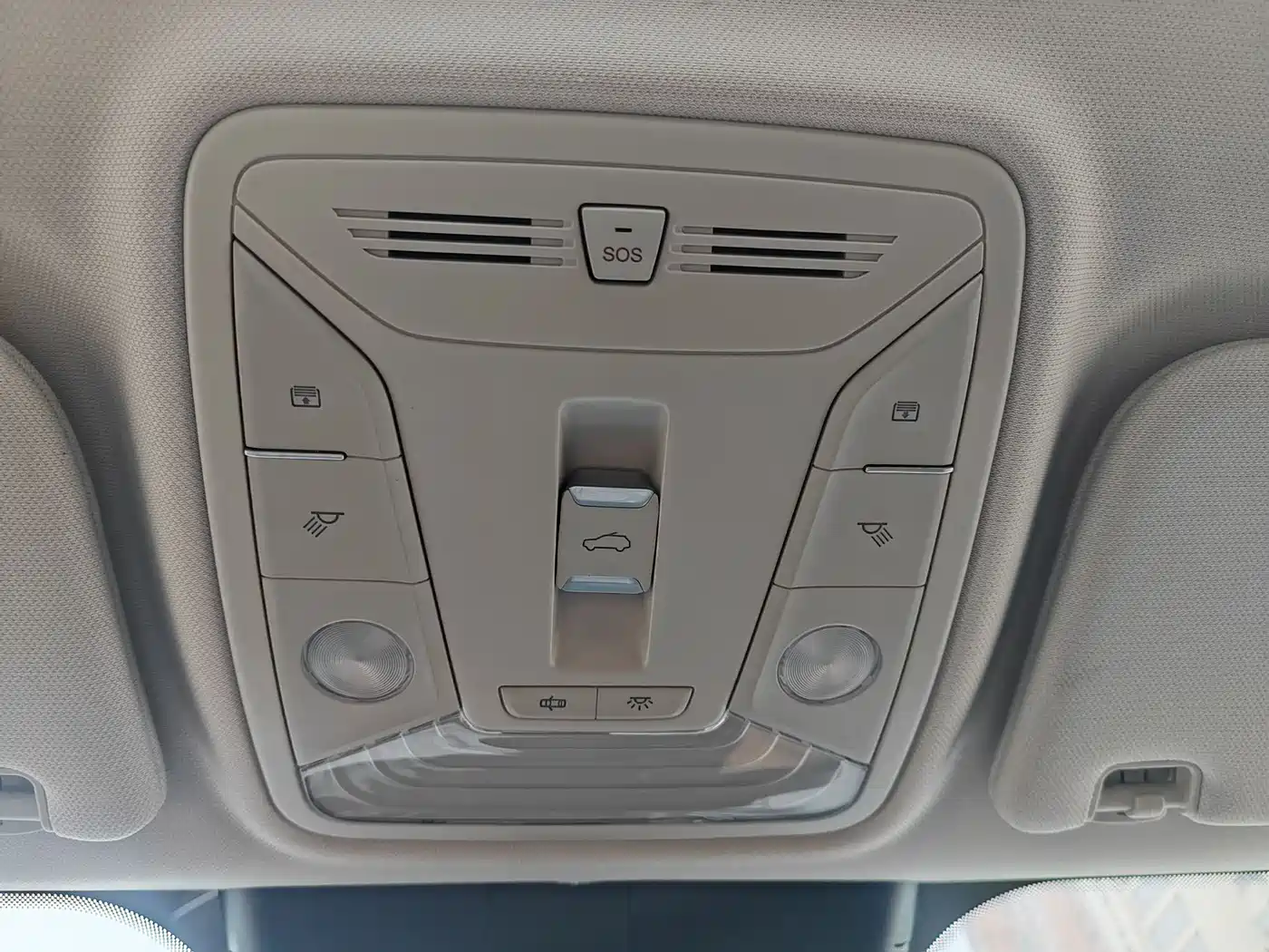 Hongqi HS5 2019 2.0T Smart Connect Enjoy Edition фото 18