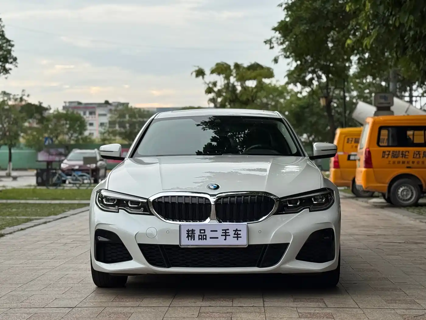 BMW 3 Series 2021 Second Facelift 325Li M Sport Package фото 2