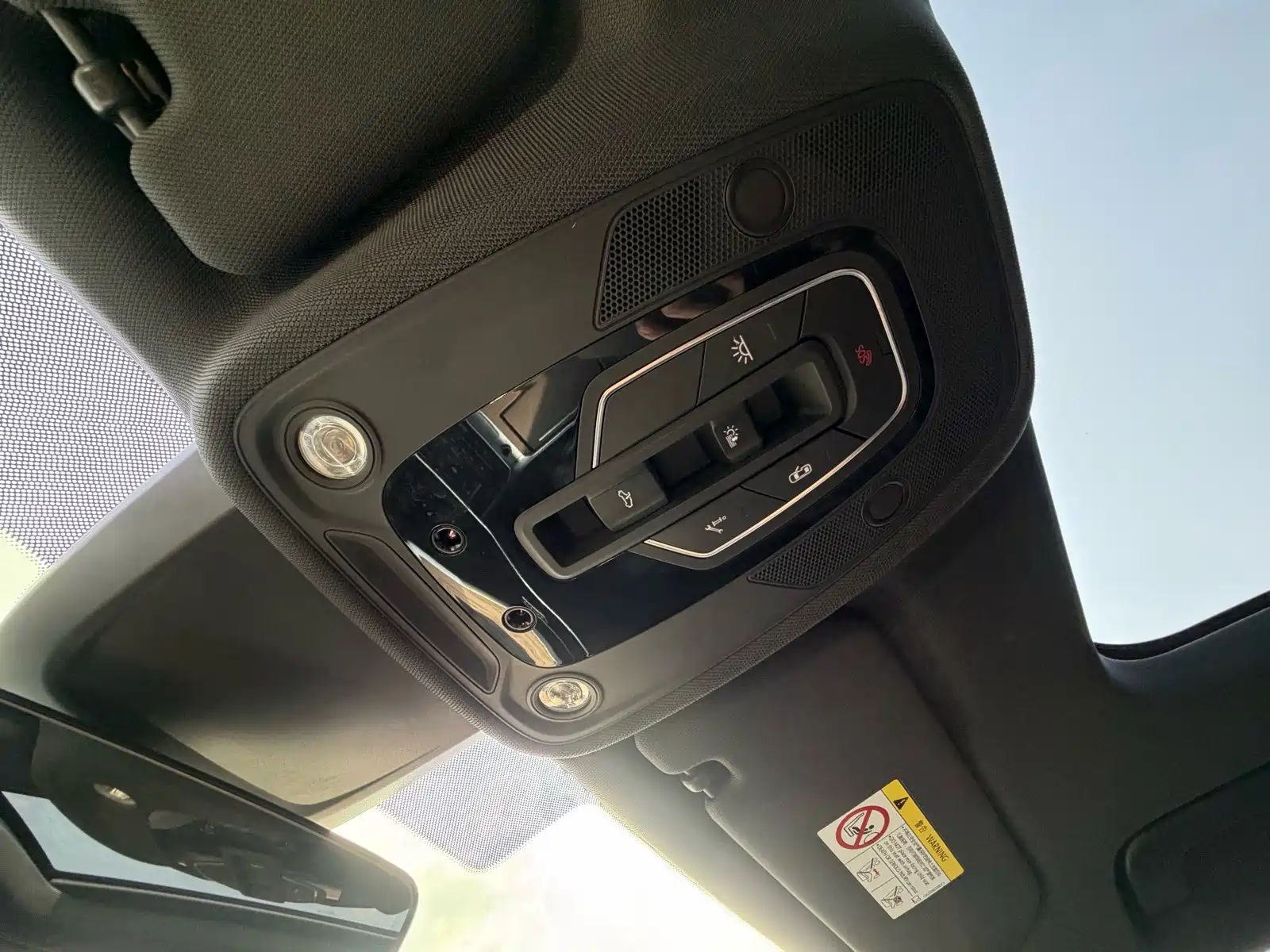 Фото 18 - Audi A6L