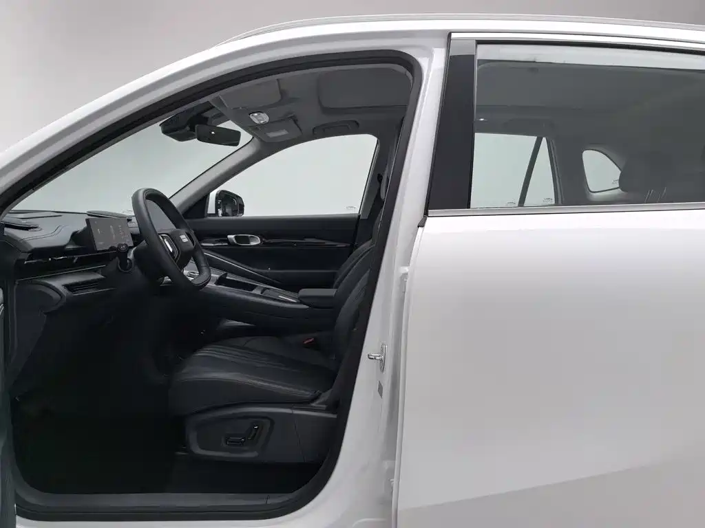 Photo 10 - Geely Galaxy Galaxy E5