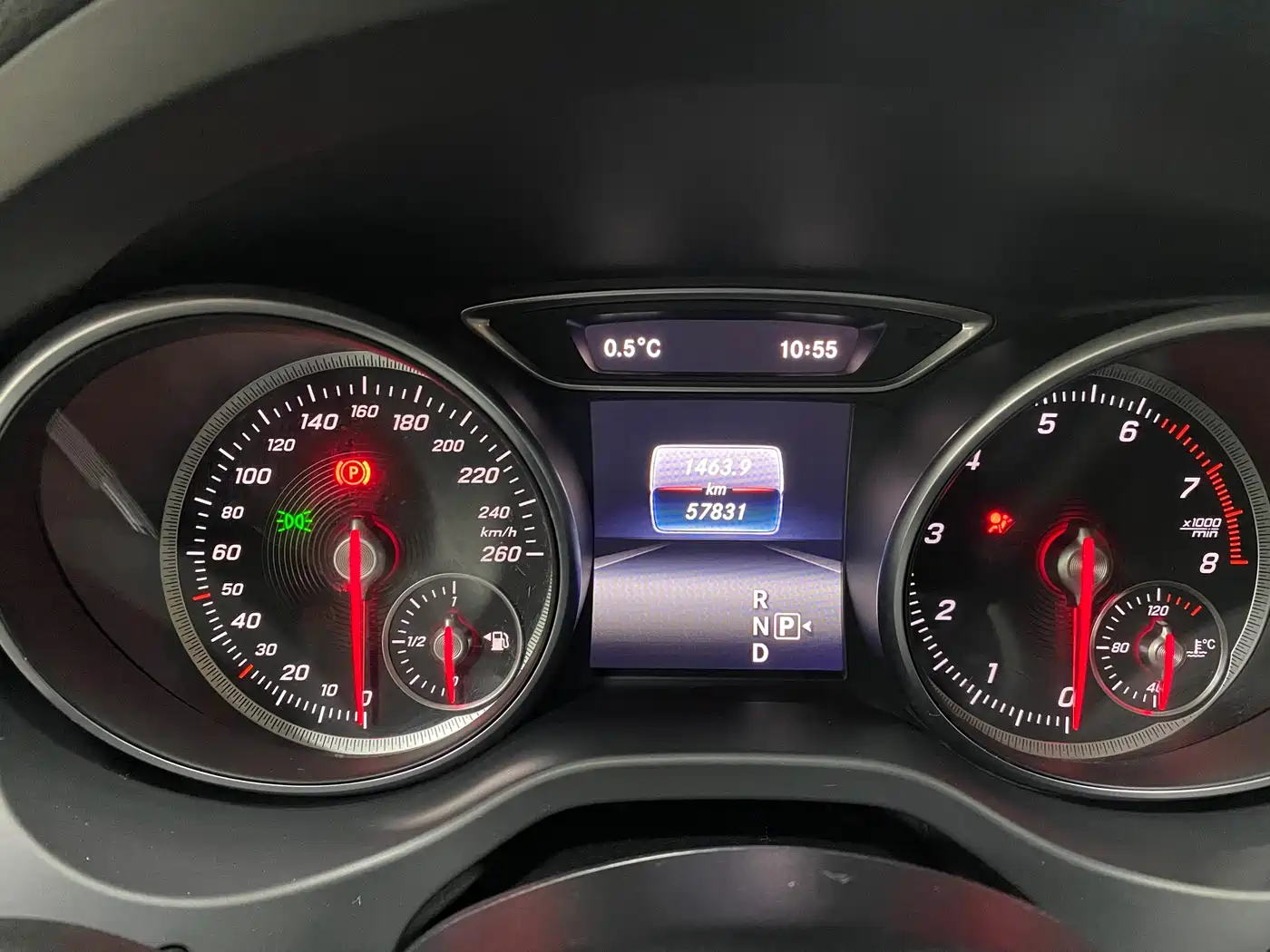 Mercedes-Benz GLA 2017 GLA 220 4MATIC Fashion фото 11