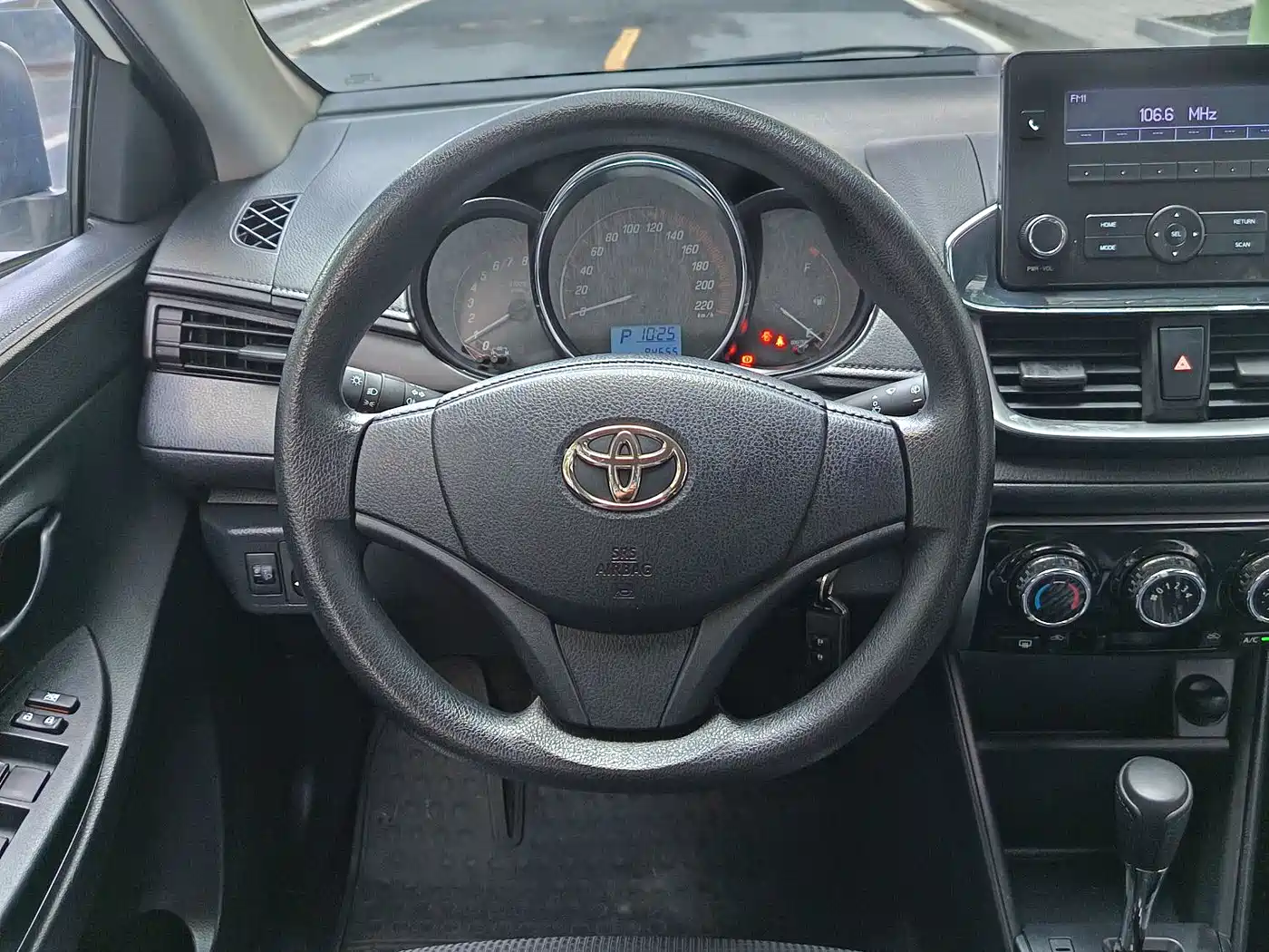 Toyota YARiS L Zhi Xuan 2020 Zhi Xuan X 1.5L CVT Leading фото 10