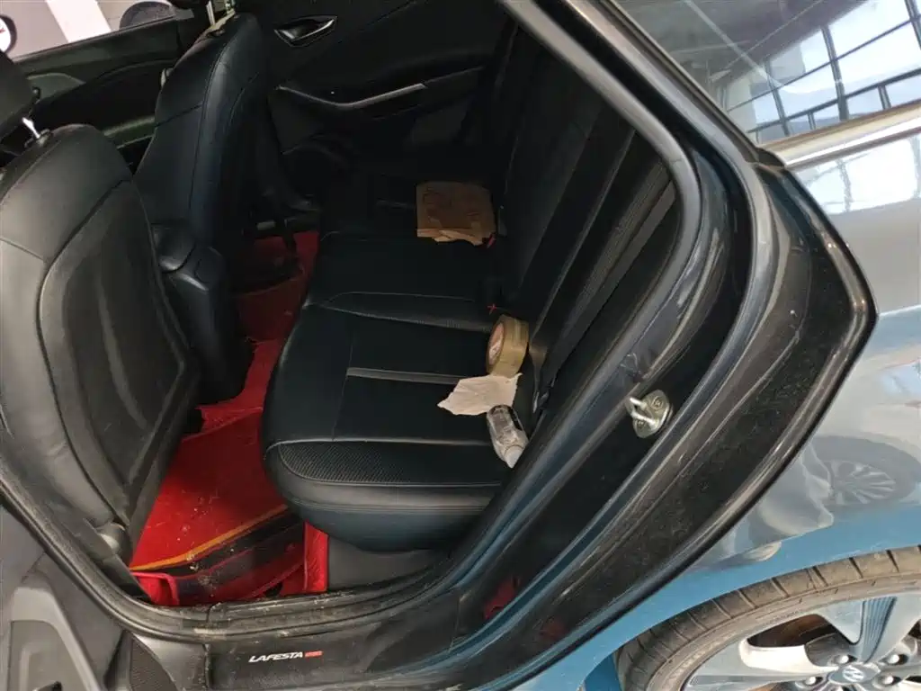 Hyundai Fista 2019 280TGDi Sport Edition China VI фото 17