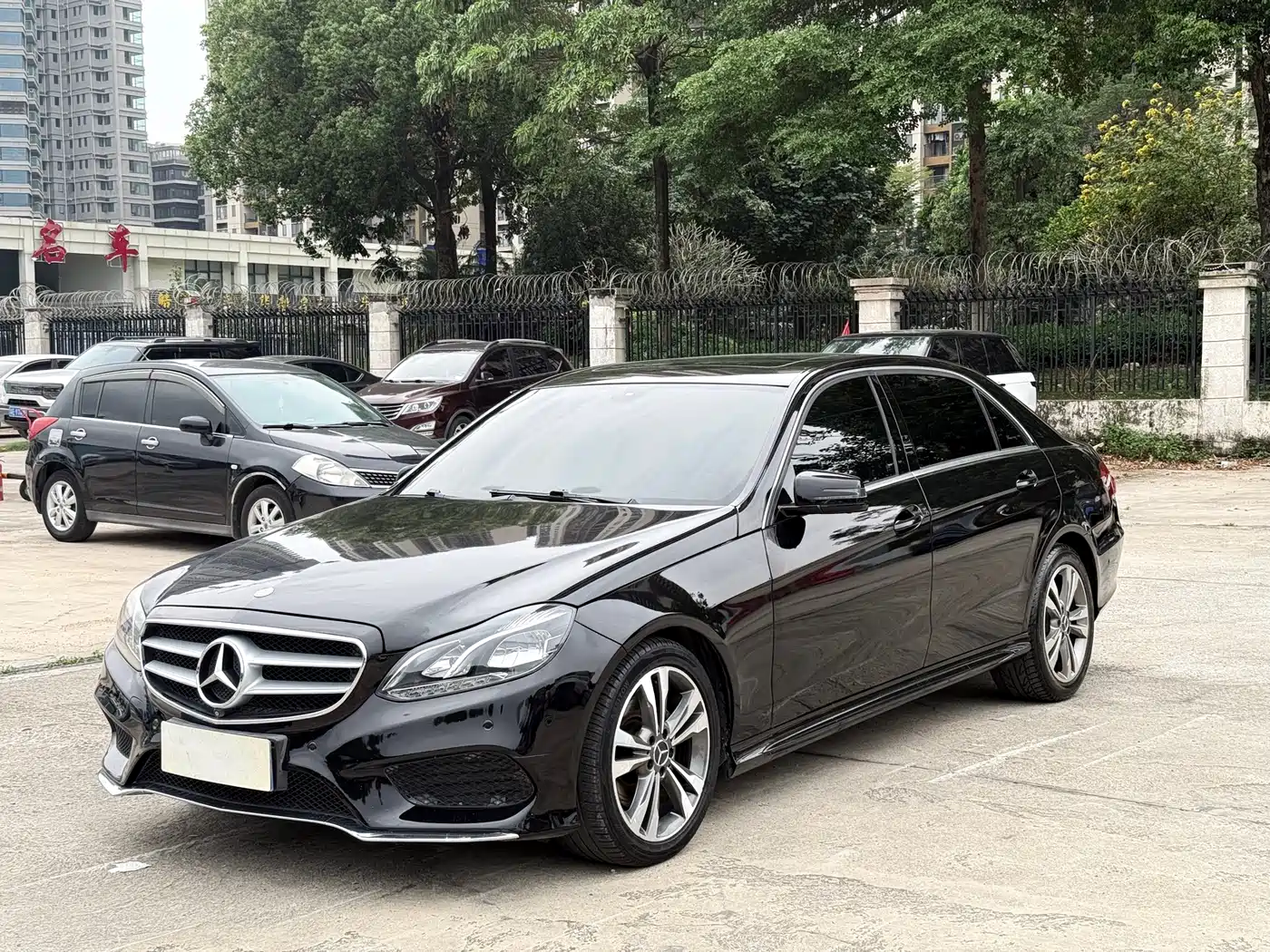 Mercedes-Benz E-Class 2015 E 260 L Sport