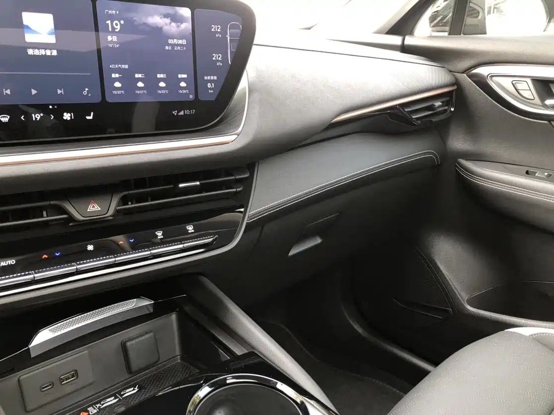 Buick Envision S 2024 Envision S 25T Black Style Edition фото 9