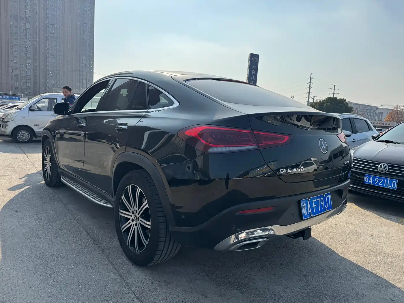 Mercedes-Benz GLE Coupe 2022 GLE 450 4MATIC Coupe SUV Fashion фото 6