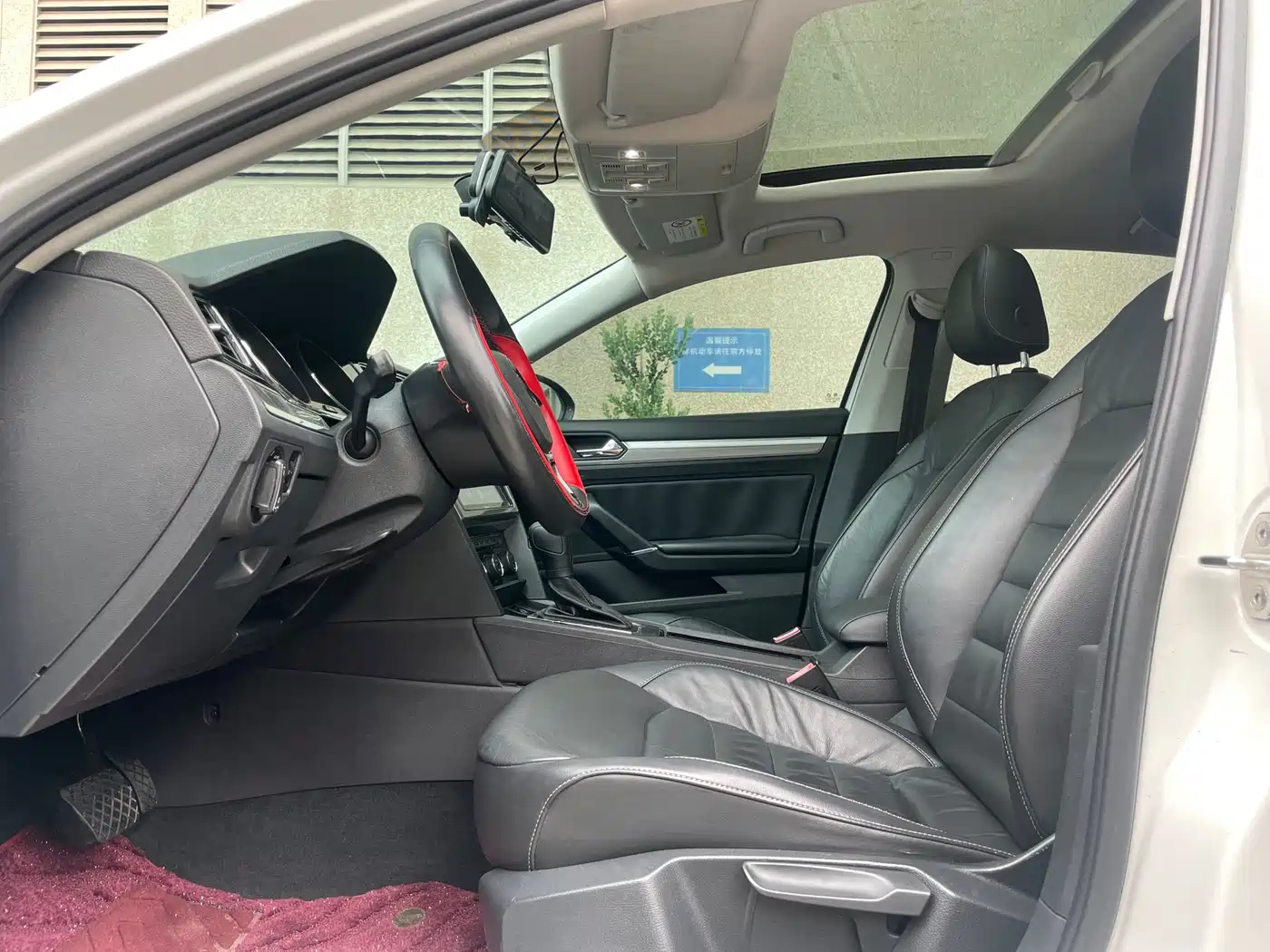 Volkswagen Lamando 2015 280TSI DSG Comfort фото 4