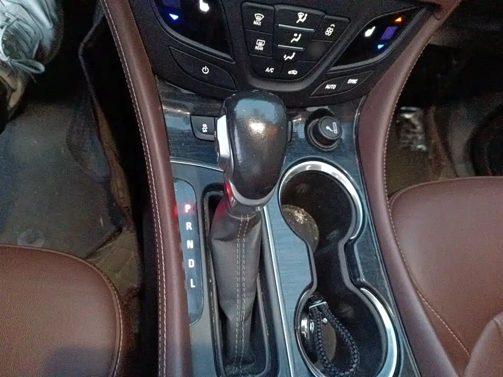 Buick Envision Plus 2018 28T 4WD Elite фото 7