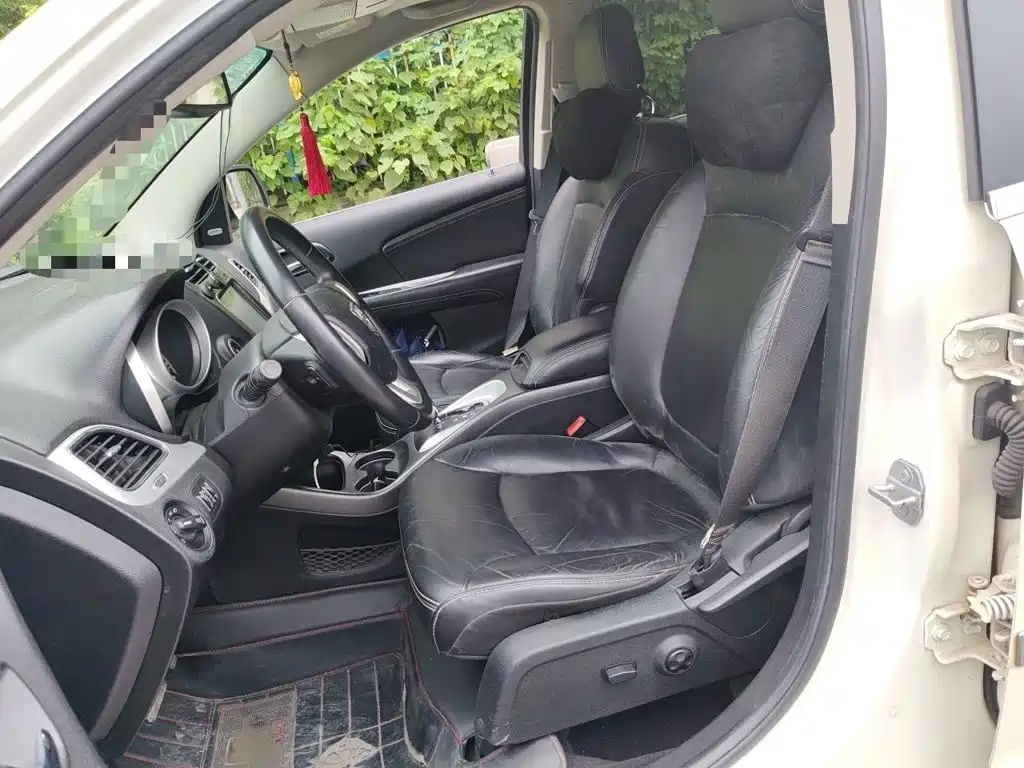 Dodge Journey 2015 2013 Model 2.4L 2WD Premium Edition