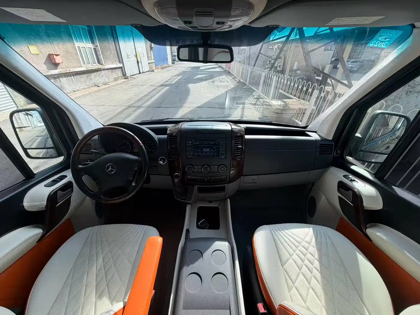 Mercedes-Benz Sprinter 2009 Model Enhanced Version фото 8