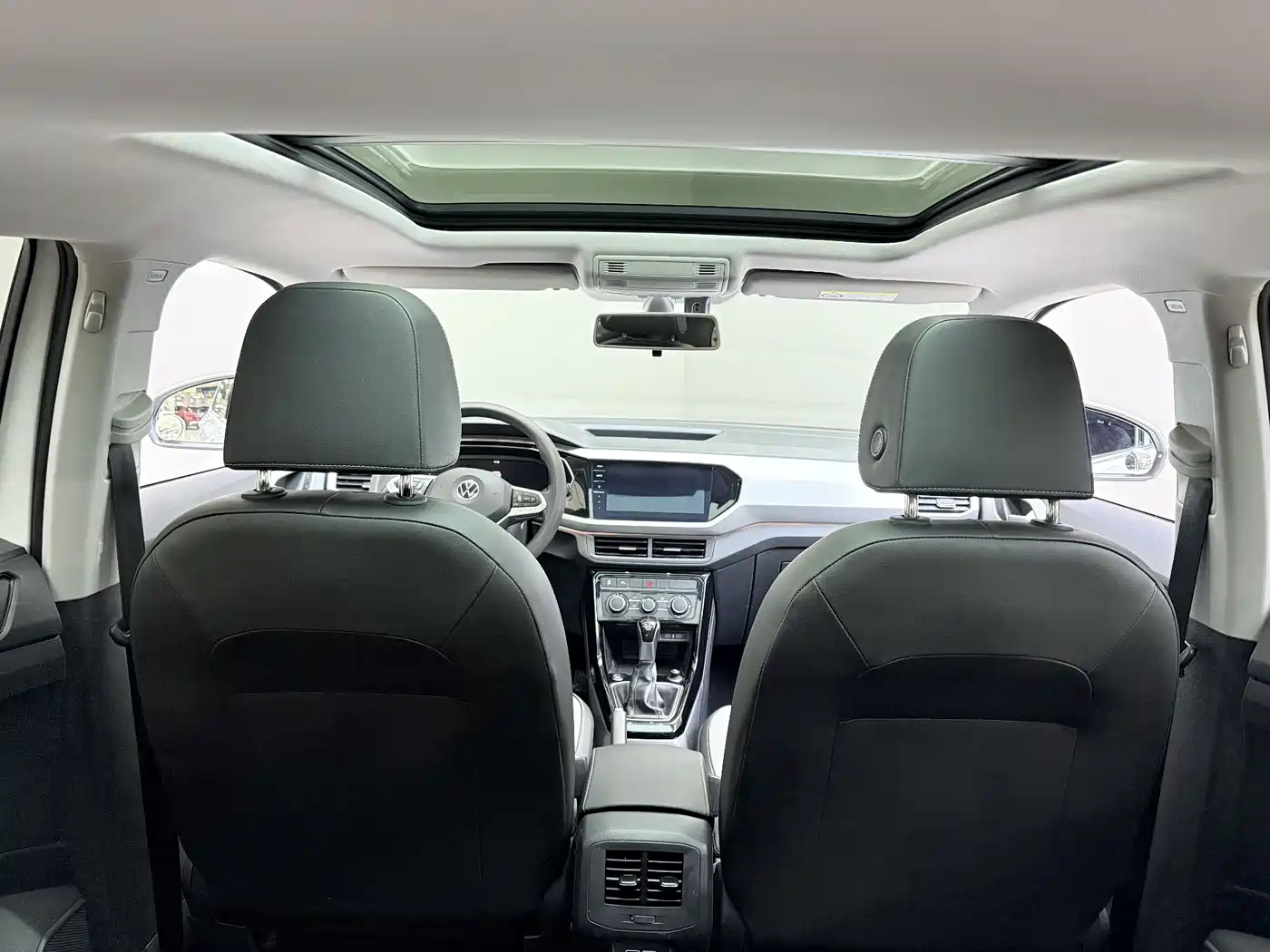 VOLKSWAGEN EXPLORING THE SHADOW