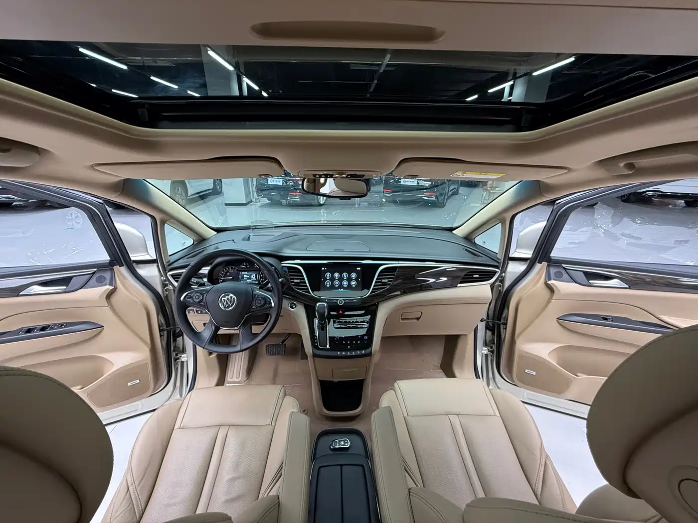 Buick GL8 2018 ES 28T Flagship Type China VI фото 7