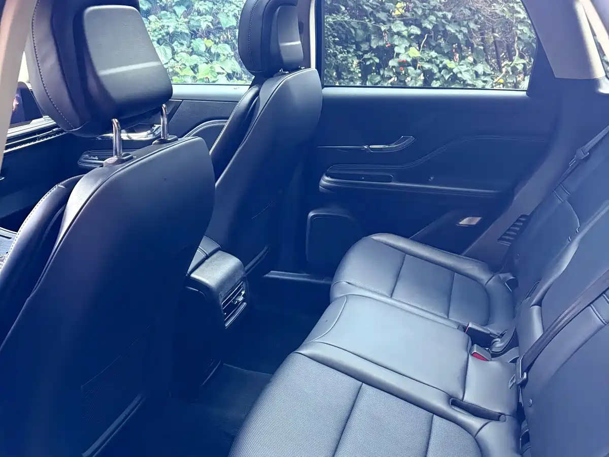 Lincoln Adventurer 2025 2024 2.0T FWD Exclusive Edition