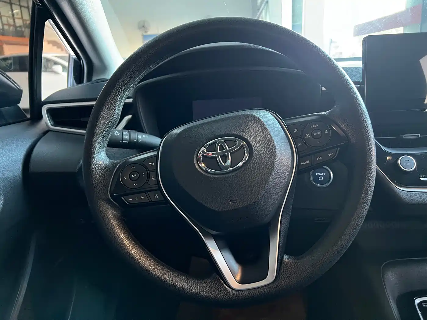 Toyota Levin 2023 Smart Hybrid 1.8L Leading Edition фото 18