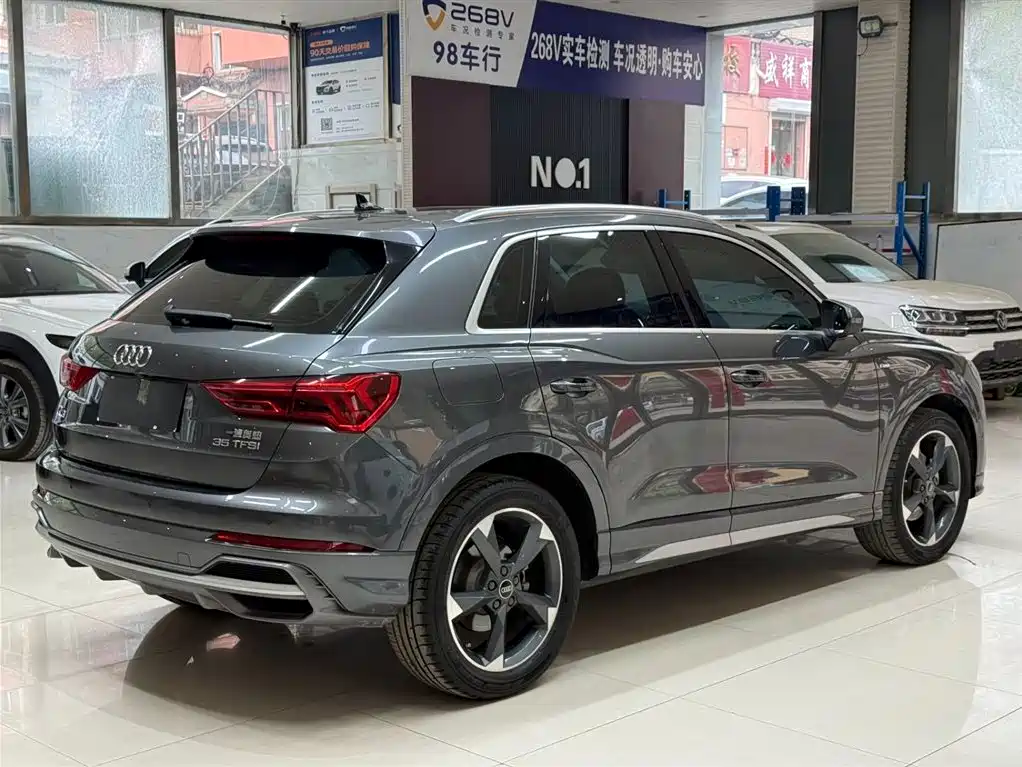 Audi Q3 2023 35 TFSI Fashion Dynamic Model (1.5T) фото 4