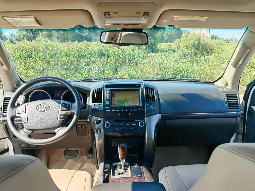 Toyota Land Cruiser 2011 2010 Model 4.7L Automatic VX