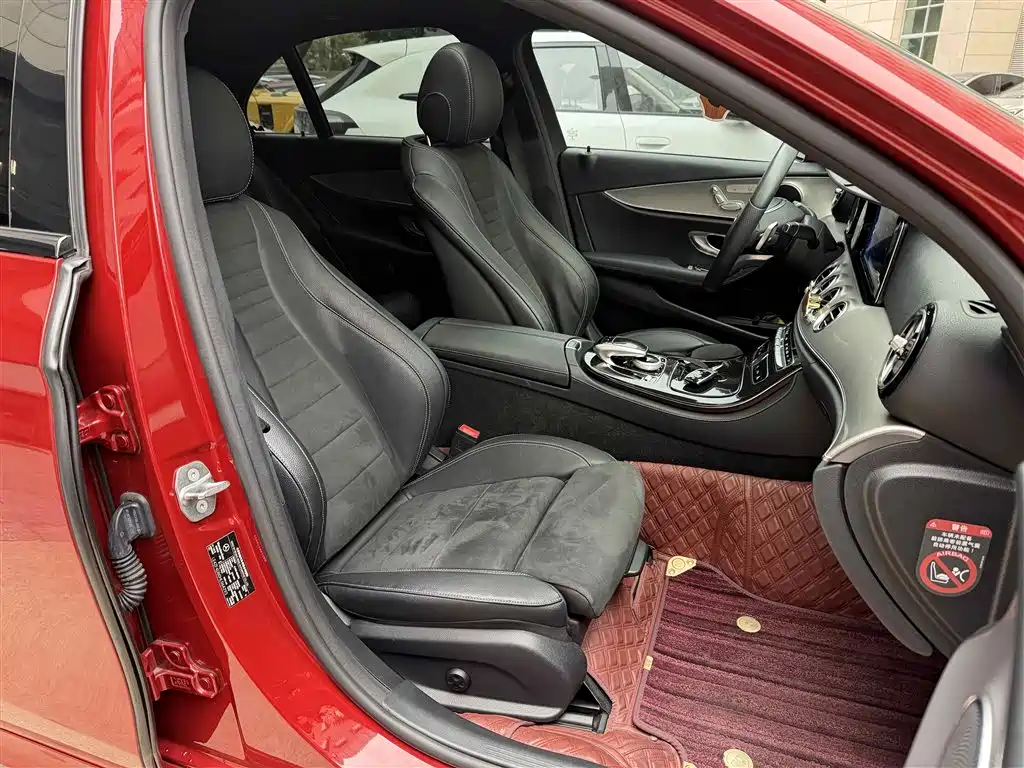 Mercedes-Benz E-Class 2017 E 200 Sport 4MATIC фото 24