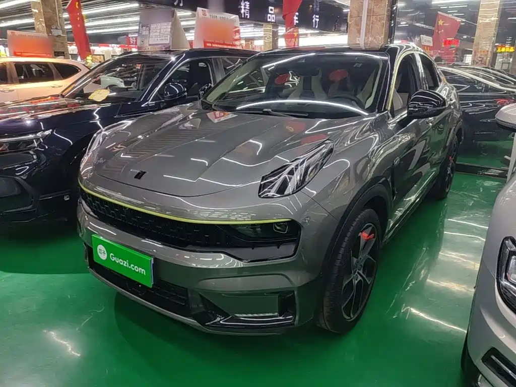 Lynk & Co 05 2023 2022 2.0TD 2WD Shine Halo