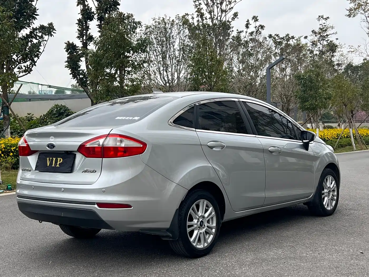 Ford Fiesta 2014 2013 Sedan 1.5L Manual Fashion