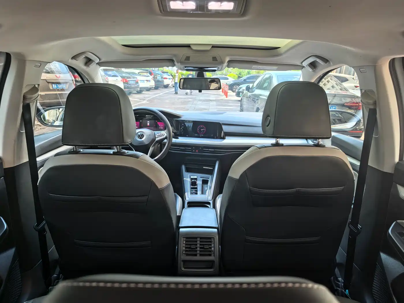 Volkswagen Golf 2021 280TSI DSG Pro фото 11