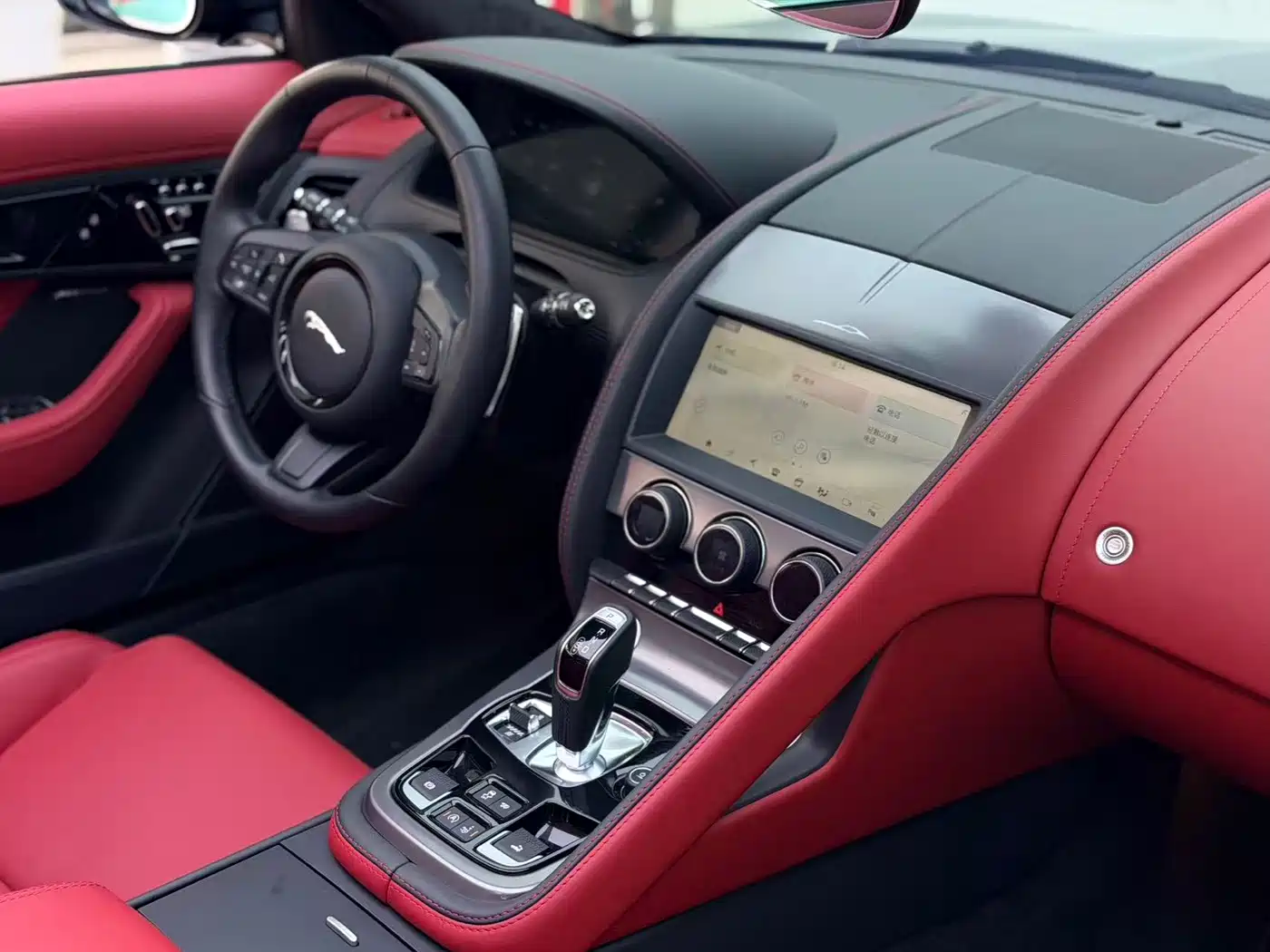 Jaguar F-TYPE 2024 2024 P300 75th Anniversary Collector's Convertible Edition