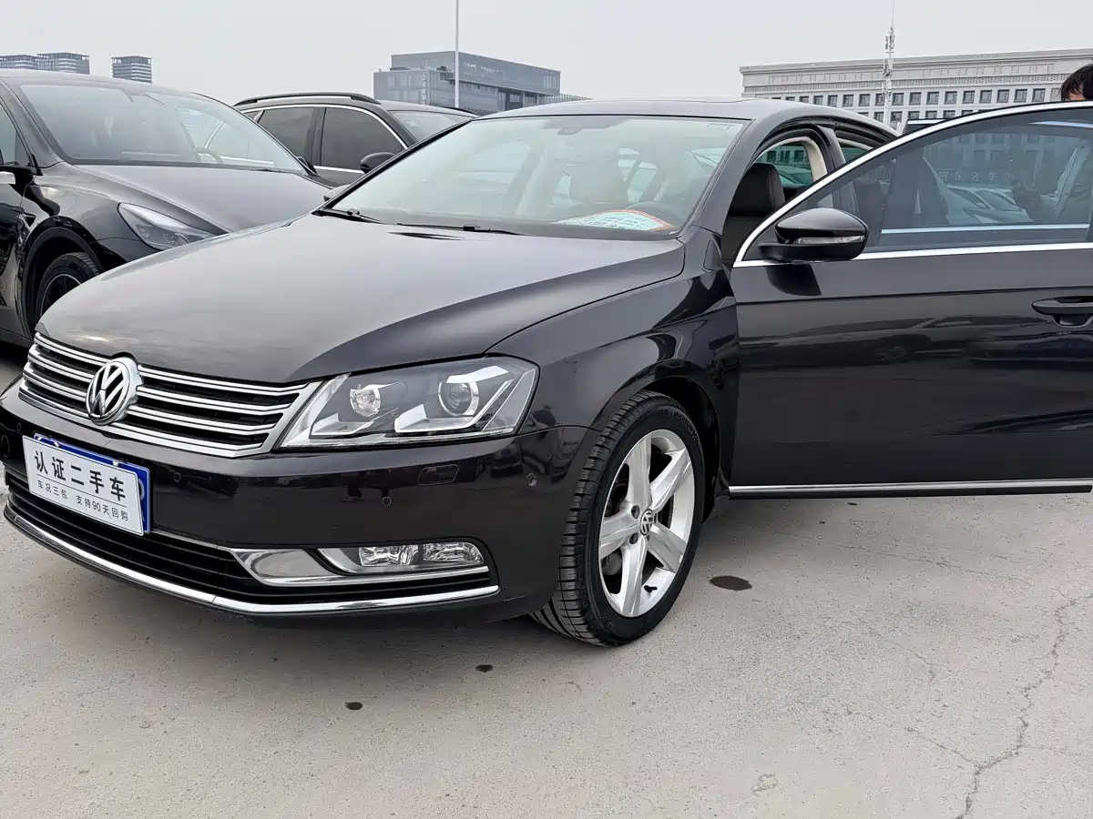 Volkswagen Magotan 2012 Facelift 2.0TSI Supreme фото 14