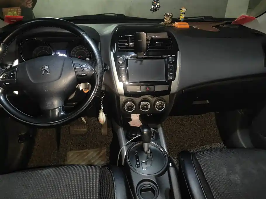 Peugeot 4008 (Import) 2014 2013 2.0L 2WD Fashion