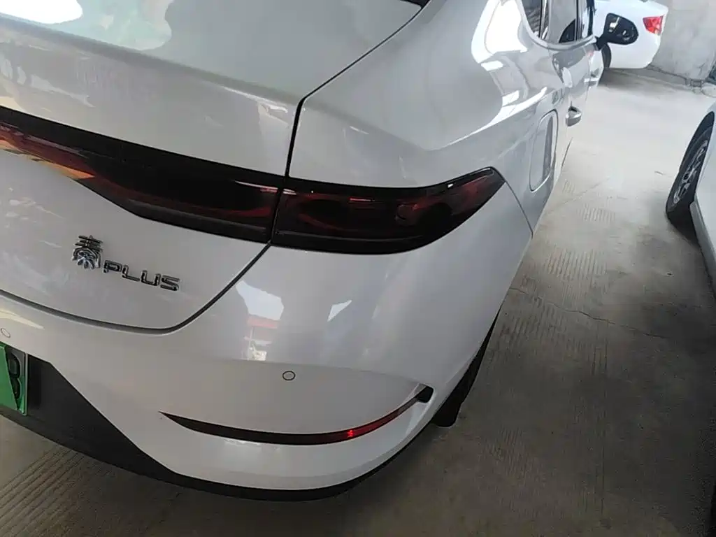 BYD Qin PLUS 2026 2026 DM-i Smart Edition 128KM Progressive