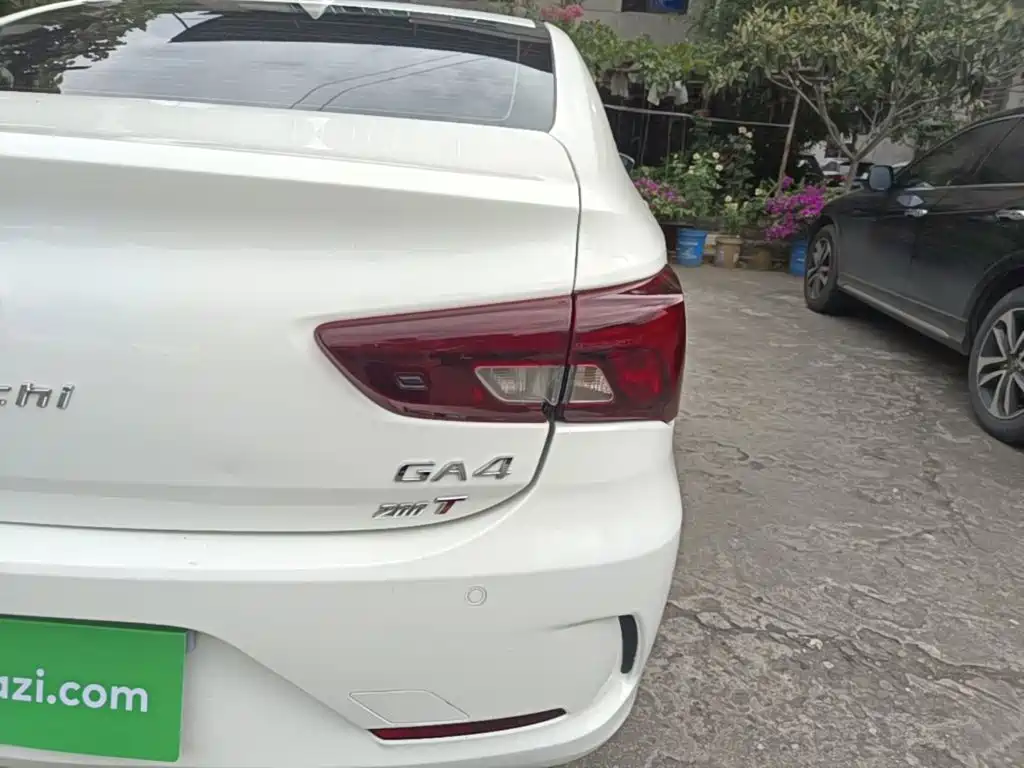 GAC Trumpchi Trumpchi GA4 2018 2018 200T Automatic Luxury