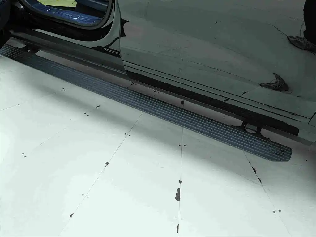 ZEEKR 9X 2026 2025 Model Gloss Black Edition