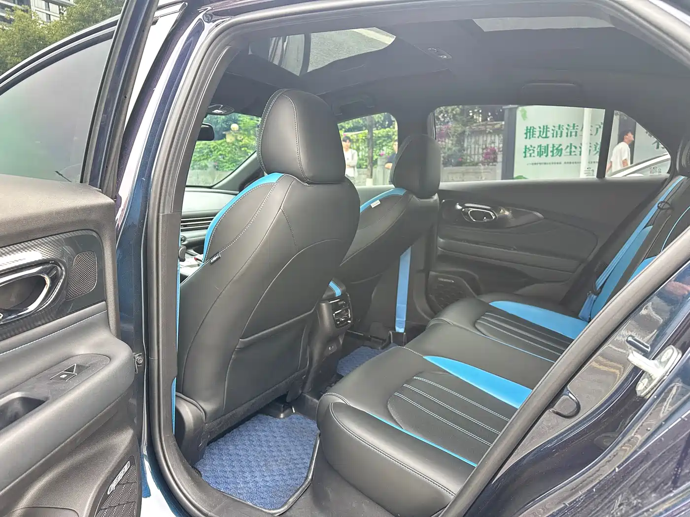 GAC Trumpchi Trumpchi Emkoo 2022 270T DCT J16 Galaxy Fighter Edition фото 7