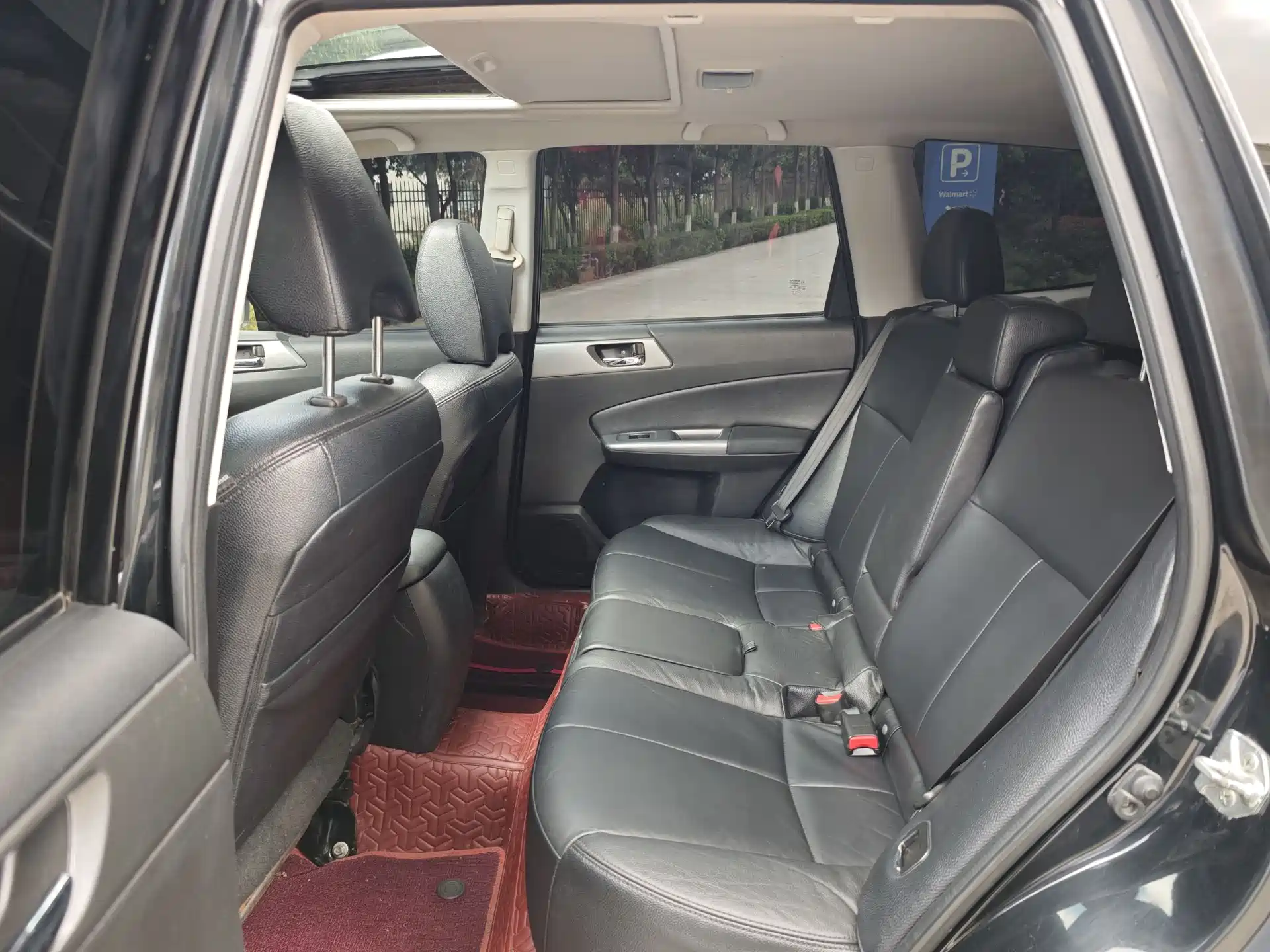 Photo 11 - Subaru Forester