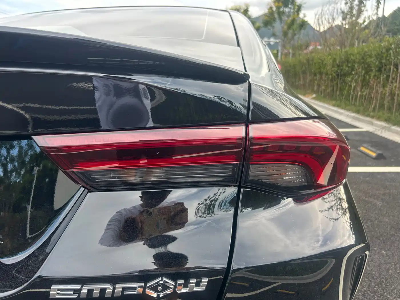 GAC Trumpchi Trumpchi Emkoo 2023 270T DCT J16 Edition фото 17