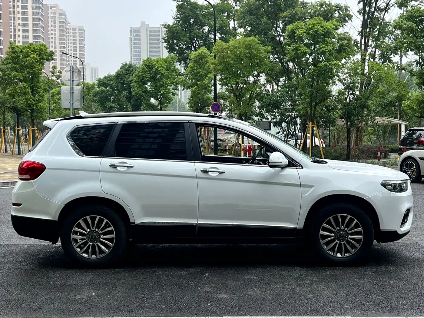 Haval H6 2017 Blue Label Sport 1.5T Auto 2WD Luxury фото 4